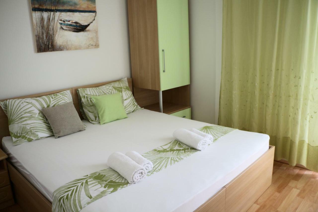 Apartment Mlacic Hvar Island Exteriör bild